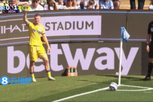 😨曼城危...曼城主场21分钟0-2落后，理查兹力压迪亚斯头球破门