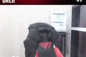 这么丝滑？！和Doran玩得很开心，Oner笑到从椅子上摔下来